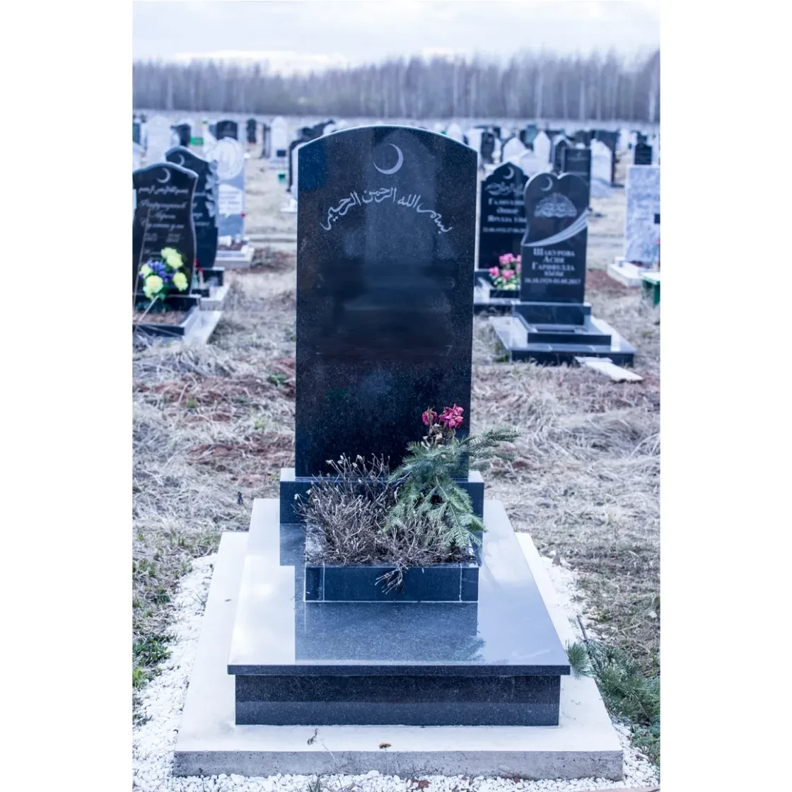 Памятник на могилу ГП-105