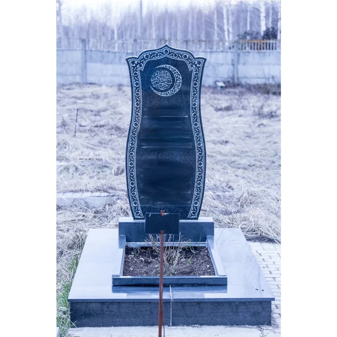 Памятник на могилу ГП-131