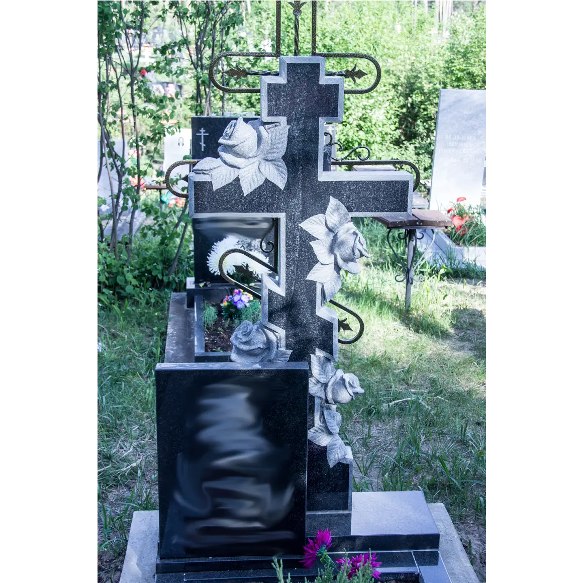 Памятник на могилу из гранита ГП-5