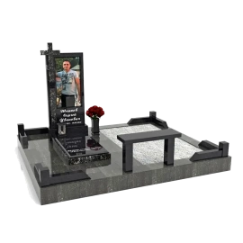 Мемориальный комплекс из гранита 36