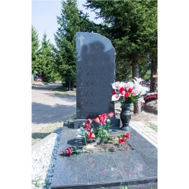 Памятник на могилу ГП-133