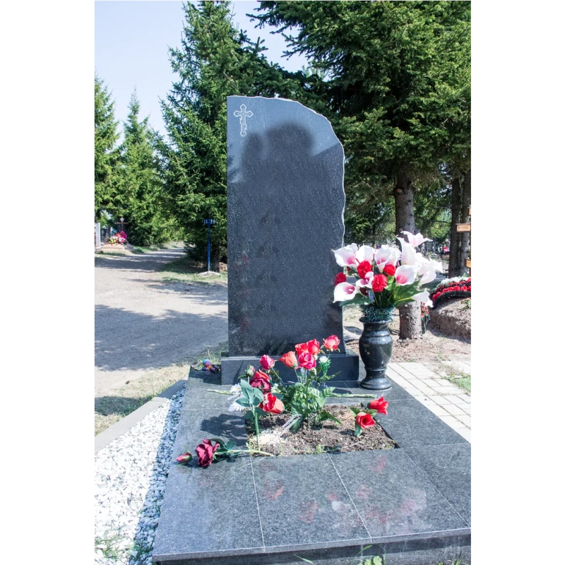 Памятник на могилу ГП-133