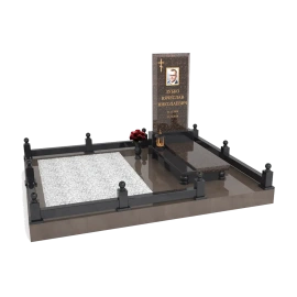 Мемориальный комплекс из гранита 93