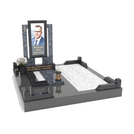 Мемориальный комплекс из гранита 133