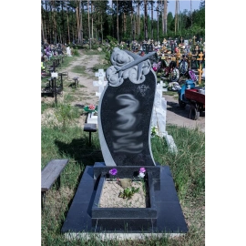 Памятник на могилу ГР-10