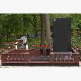 Ограда из гранита на могилу 13