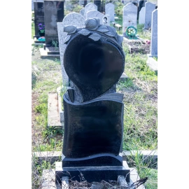 Памятник на могилу ГР-86