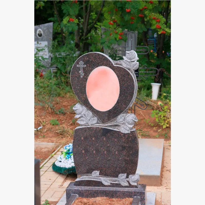 Памятник на могилу из гранита ГР-108