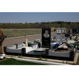 Памятник СВО 40