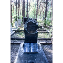 Памятник на могилу ГР-13