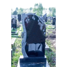 Памятник на могилу ГР-82