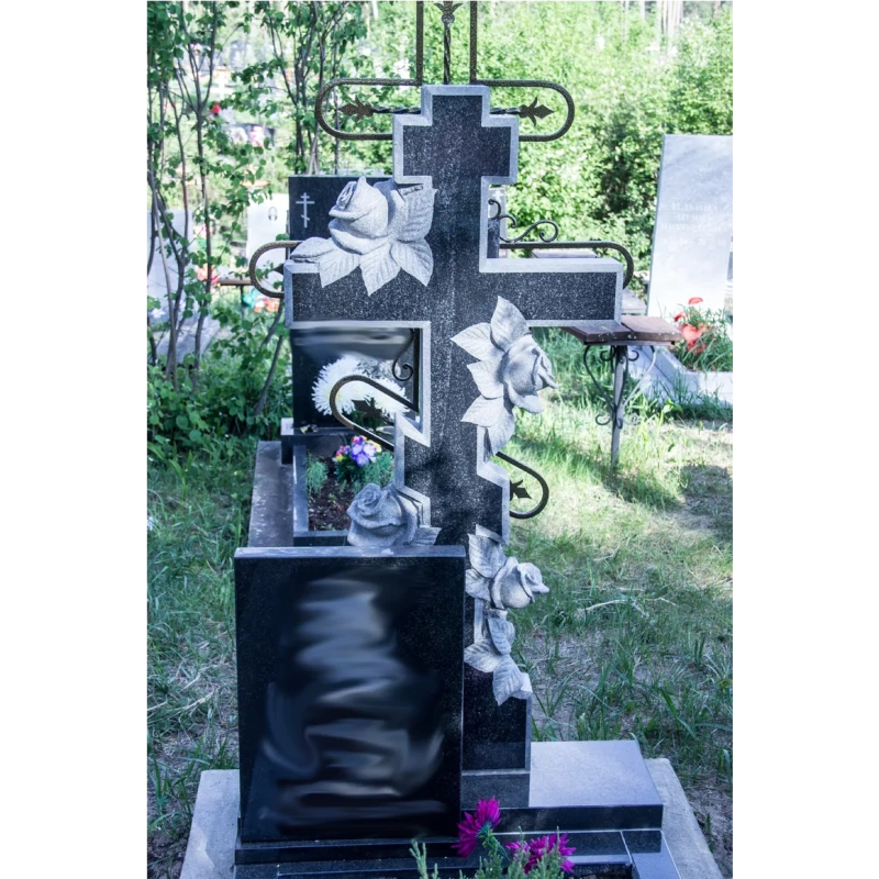 Памятник на могилу ГР-3