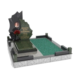 Мемориальный комплекс из гранита 173