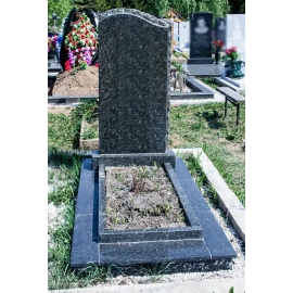 Памятник на могилу ГП-136