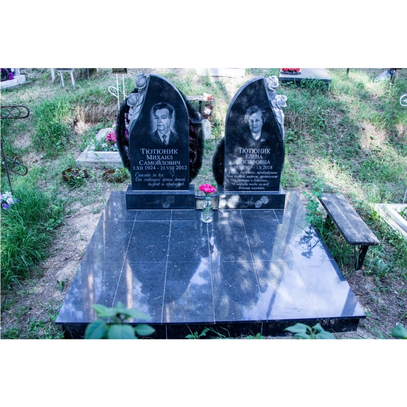 Мусульманский памятник на могилу из гранита МГР-11