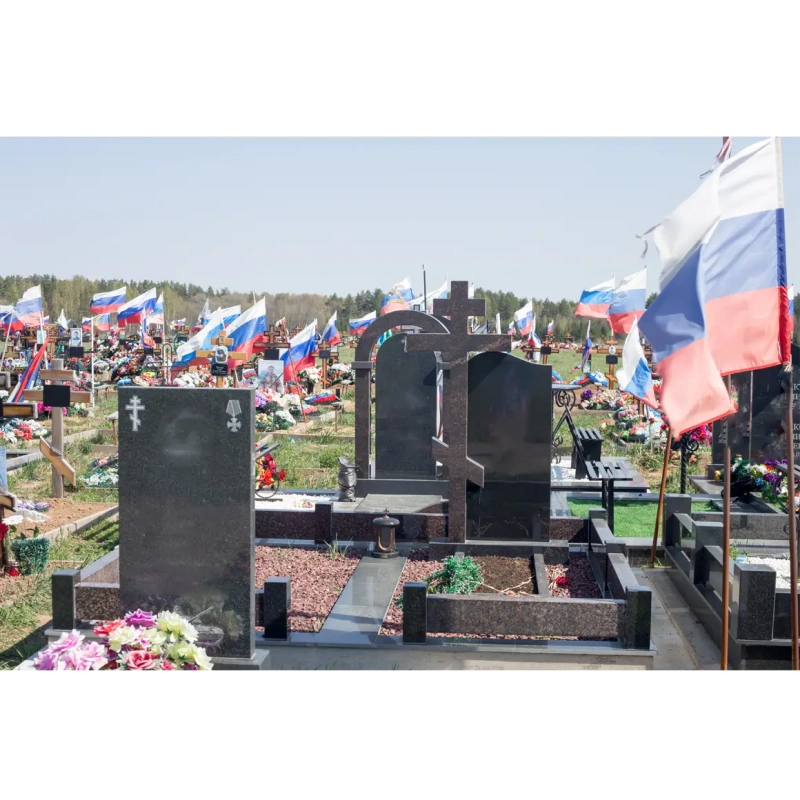 Памятник СВО 23